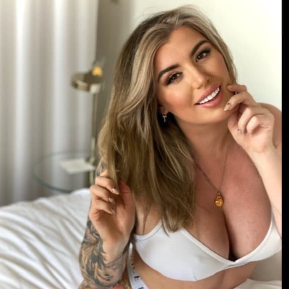 Yuffie Yulan 🇬🇧💦😈 GODDESS